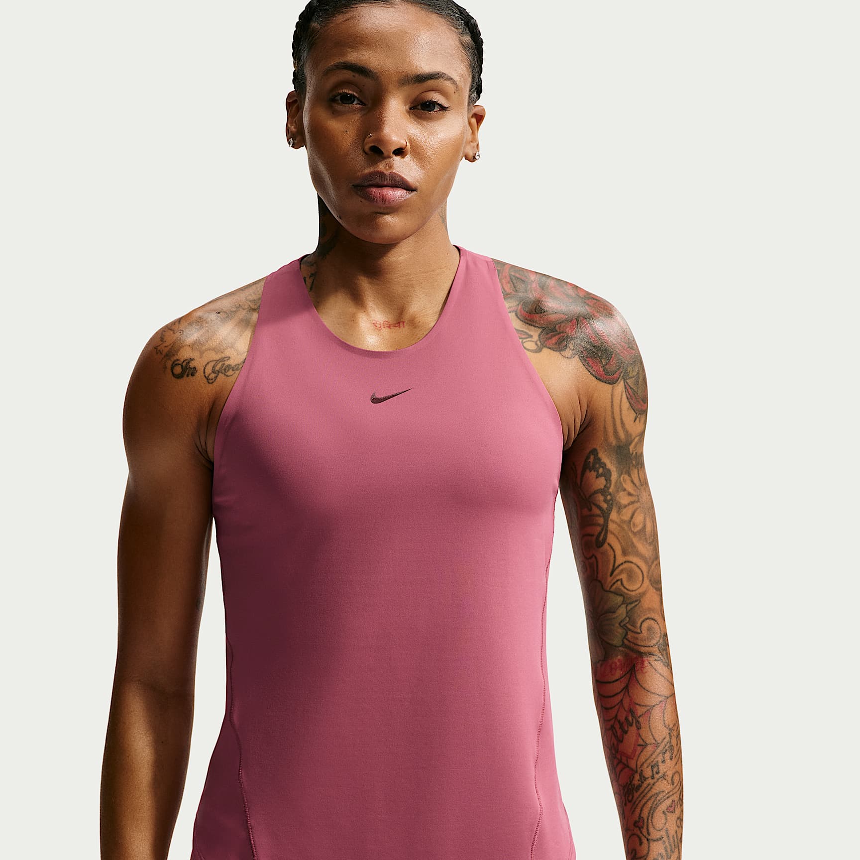 Nike Universa Women's Tank Top. Nike.com
